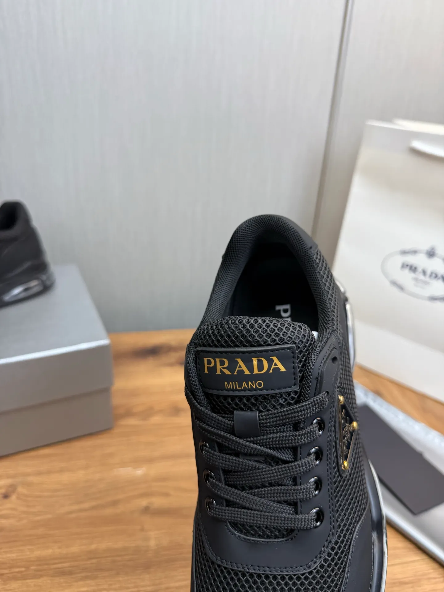Men's shoes 💰640💰 [PRADA] Men's shoes are popular in the counter, high-quality shipments ✔️Official website synchronization, original cowhide with mesh surface + cowhide lining, 1⃣️:1⃣️reproduction, original air cushion original bottom, 38-45 (customized at 45)